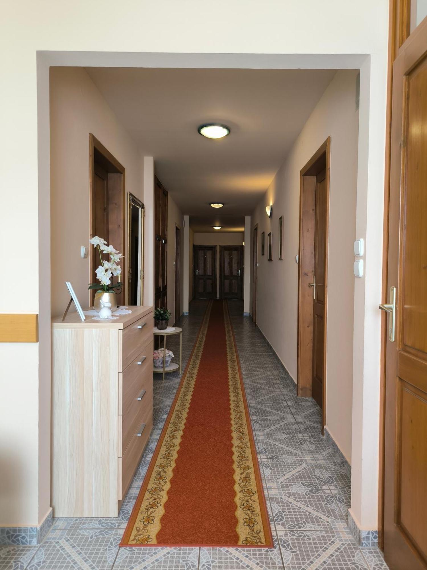 Korona Panzio Bed and Breakfast Balatonberény Buitenkant foto